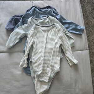 4pk long sleeve onesies